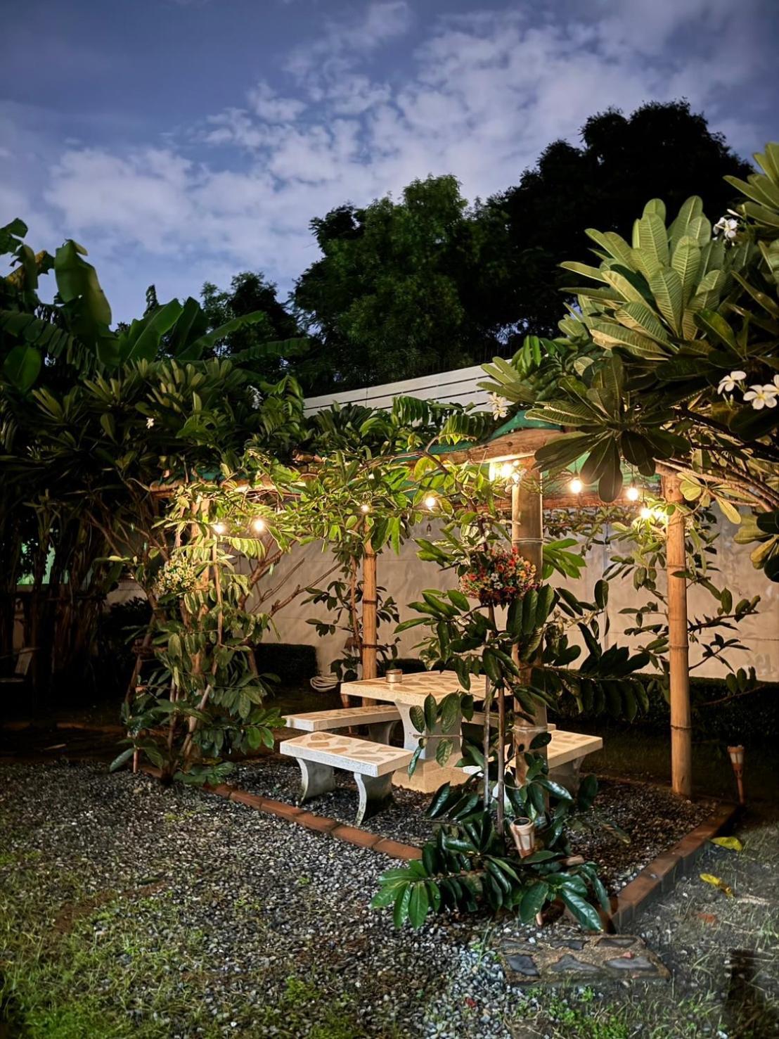 Anna Home@Lat Krabang バンコク都 エクステリア 写真